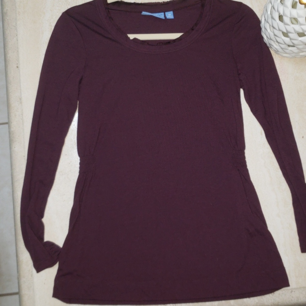 Bundle thisLong sleeve simply Vera Vera Wang shirt